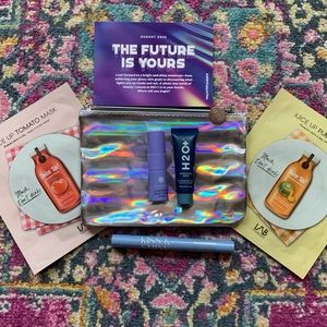 Holographic Ipsy set✨💙💜💗🍀